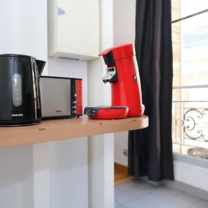 404 - Petit Bijou Dans Immeuble Hotelier 5 - Flat-guest Holiday home Paris